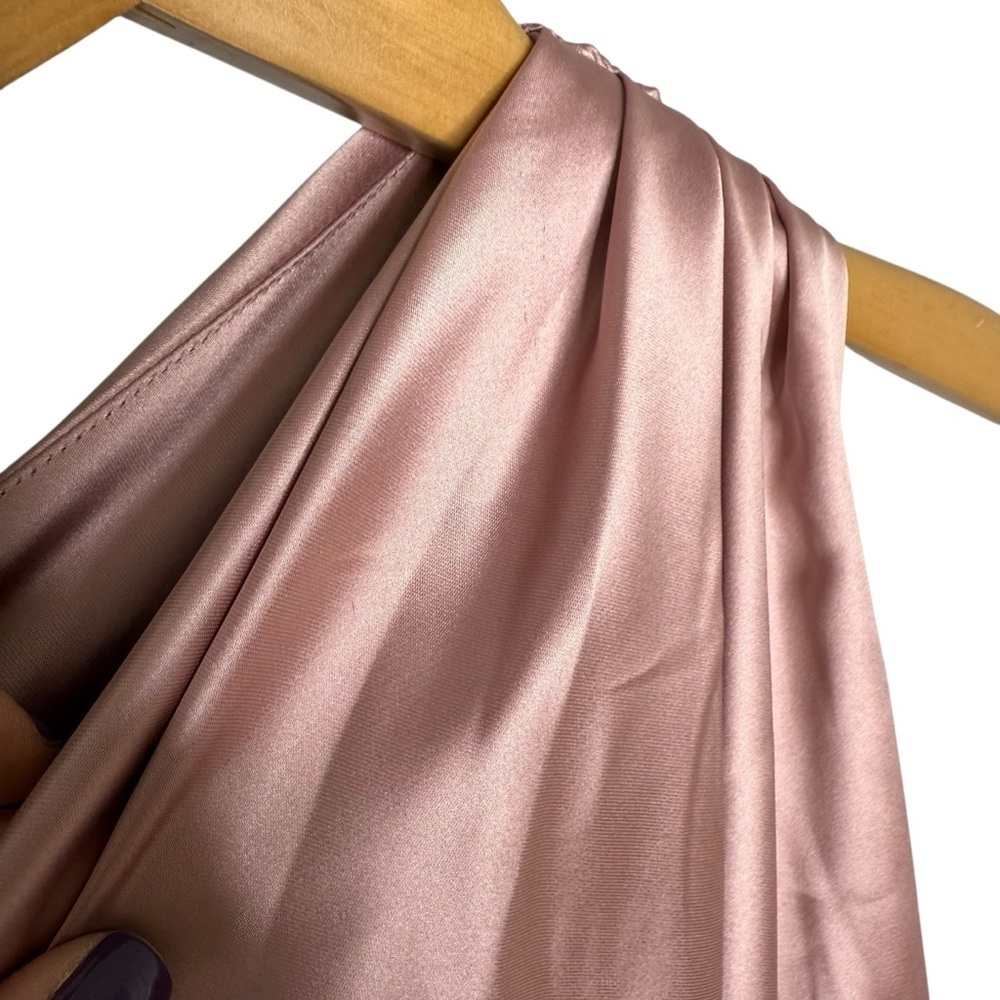 Petal and Pup Nadia one Shoulder Maxi Dress Dusty Rose Size 2 Satin Side Slit - Picture 9 of 9